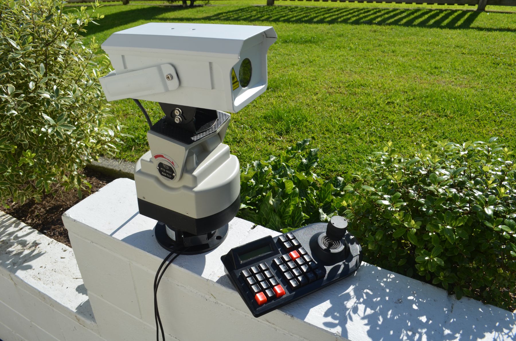 outdoor bird deterrent solution with controller