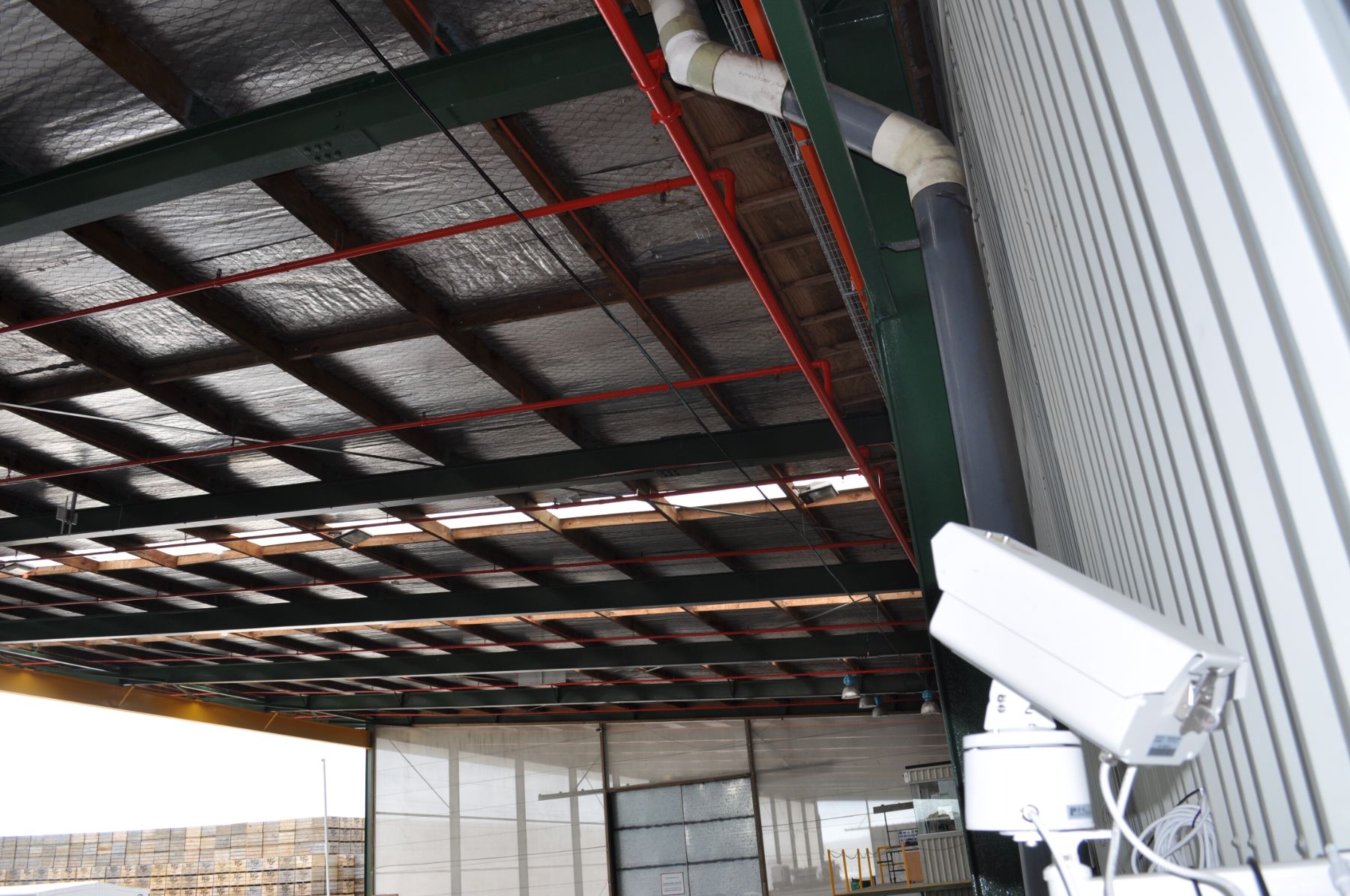 Bird scaring device deployed indoors factory